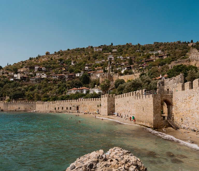 Alanya VIP transfer, Alanya transfer service, luxury transfers Alanya, VIP transportation Alanya, private airport transfers Alanya, Alanya chauffeur service, exclusive car hire Alanya, premium transportation Alanya, luxury travel Alanya.